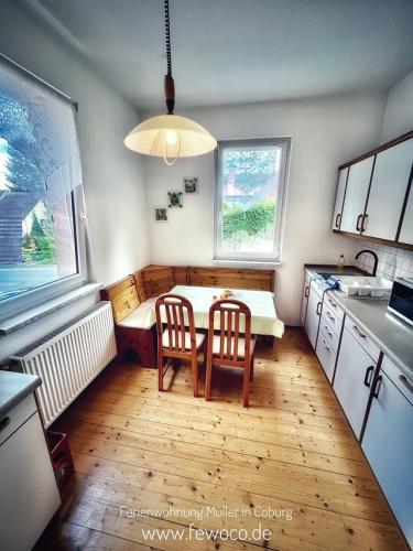 Vollausgestattete Küche in der Ferienwohnung im Parterre